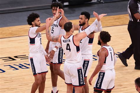 UConn men’s basketball earns 7 seed in 2021 NCAA Tournament, will take ...