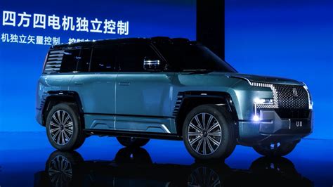 BYD debuts first luxury off-road SUV under its Yangwang marque ...