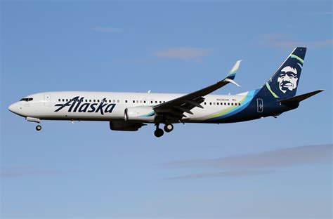 Boeing 737-900 Alaska Airlines. Photos and description of the plane