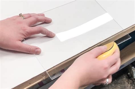 How to Cut Acrylic or Plexiglass Sheets - The Handyman's Daughter