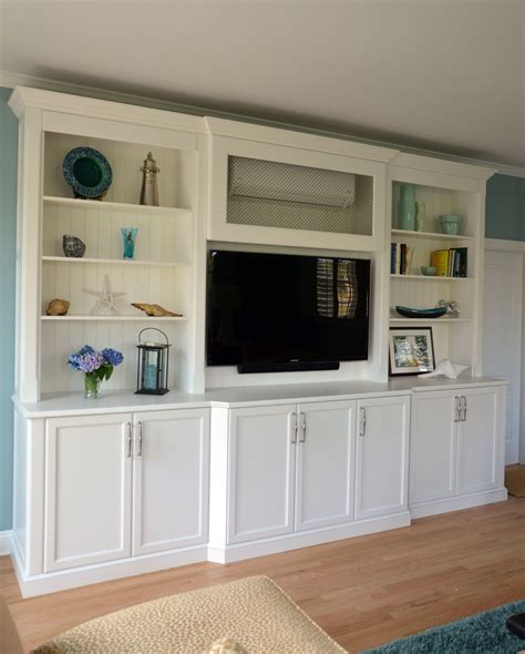 Custom Wall Units | Built in wall units, Built in entertainment center ...