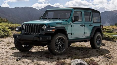 2020 Jeep Wrangler's Three Coolest Paint Colors Axed for One New Hue