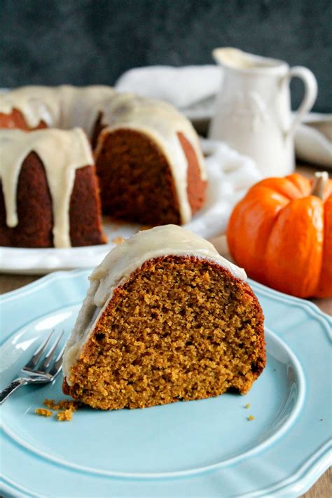 Spiced Pumpkin Bundt Cake - Katiebird Bakes