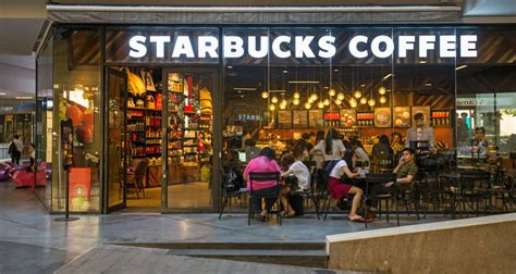 Starbucks to Open First Italy Location Next Year In Hopes of Selling ...