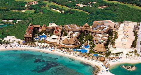 Catalonia Yucatan Beach Resort Cheap Vacations Packages | Red Tag Vacations