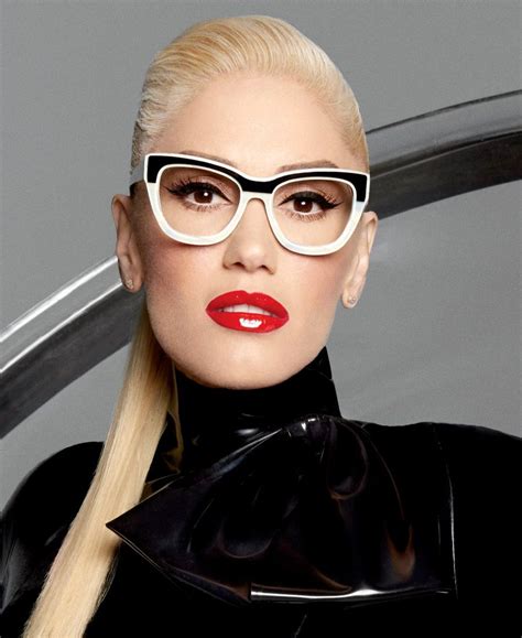 Gwen Stefani Glasses - Gwen Stefani Needs Glasses Now : My vegas ...