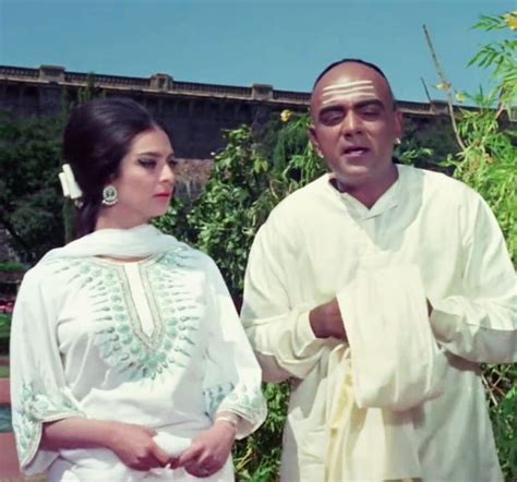 Saira Banu with Mehmood in Padosan | Bollywood pictures, Vintage ...