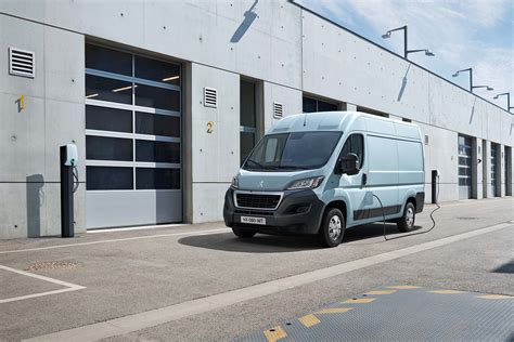 Peugeot e-Boxer electric van: details, specs and pictures | DrivingElectric