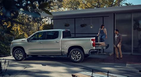 The 2023 Chevy Silverado vs 2023 Ford F-150: Which Offers More Capability?