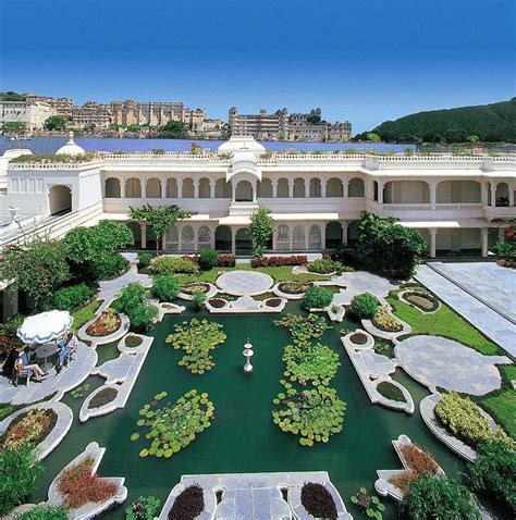 The “Floating” Lake Palace of Udaipur | Amusing Planet