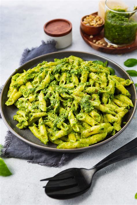 15 Minute Pesto Pasta - Oh Sweet Basil