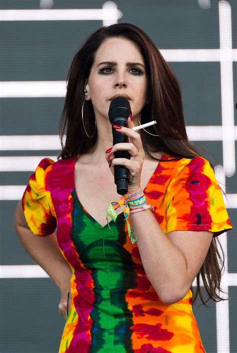 Lana Del Rey: Performs Live at Glastonbury Festival -24 | GotCeleb