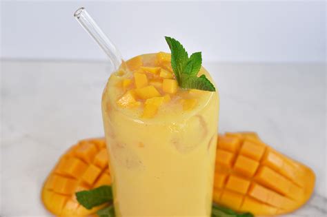 Mango Milk | Canadian Goodness