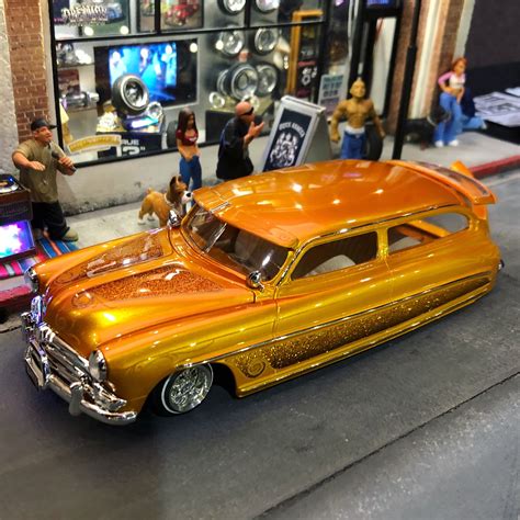 Heart of Gold - 65Locs Lowrider Model Car