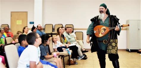 Copperas Cove Library hosts fiddler in concert | Copperas Cove Leader Press