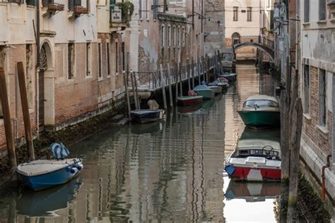 Venice Canals Run Dry as Italy Faces Another Drought Alert | ArchDaily