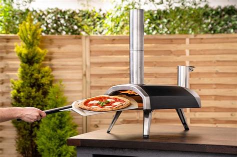 The Best Portable Pizza Ovens | Reviews in 2022 - HomeAddons