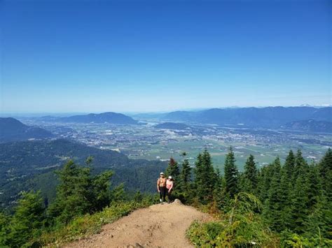 Elk Mountain Hike Photo | Hiking Photo Contest | Vancouver Trails