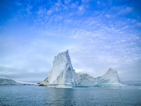 Icebergs on the Arctic Ocean Stock Photo - Image of global, disko ...