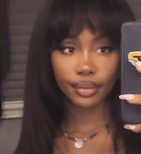 SZA (@sza) | 2000s hairstyles, Black girls bangs, Hairstyles with bangs