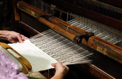 The History of Handloom: Weaving Through The Ages - Global Textile Source