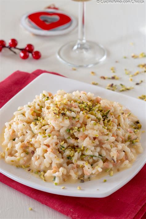 RISOTTO AL SALMONE E ROBIOLA delizioso primo piatto - CuciniAmo con Chicca