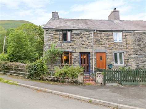 Dyfi Cottage, Dolgellau - Dog Friendly Holiday Cottage in Snowdonia and ...