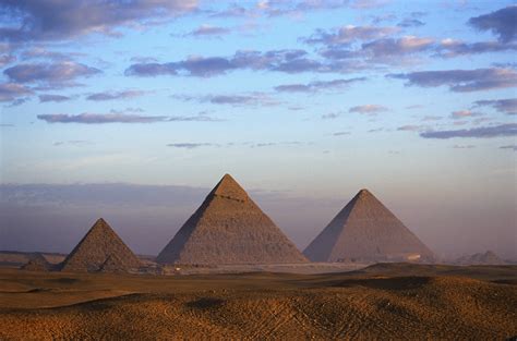 pyramids-of-giza-5 - Egyptian Pyramids Pictures - Ancient Egypt ...