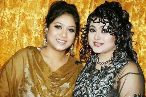 Hit BD: Bangladeshi Film Actress Shabnur biography and Photo Collection