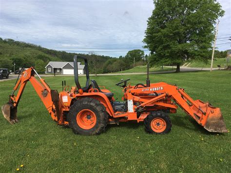 Kubota 9200HST Tractor Backhoe Loader – SOLD – LASPINA USED EQUIPMENT