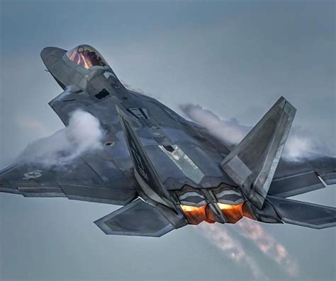 F 22 Transformers