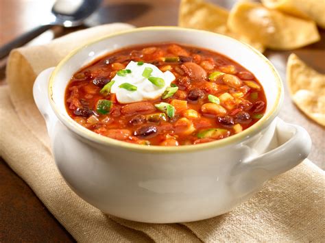 Three Bean Vegetarian Chili | Vegetarian chili, Three bean chili ...