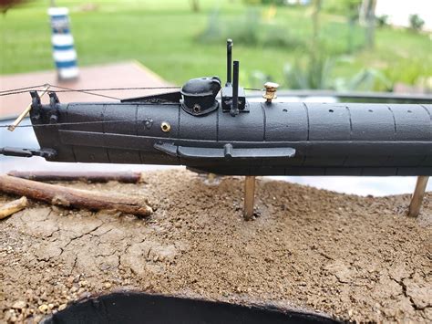 Hunley submarine model - thegreendiki