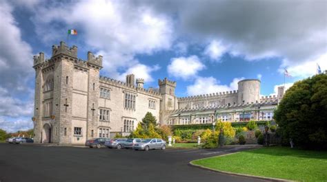 Cabra Castle Hotel in Kingscourt, The Midlands