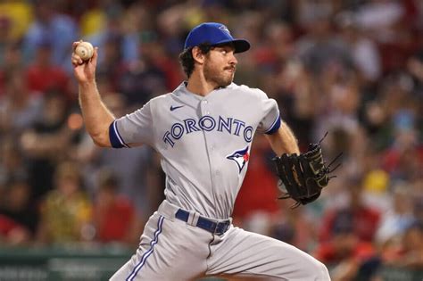 Jordan Romano, Blue Jays bullpen come up clutch in extra-inning win ...