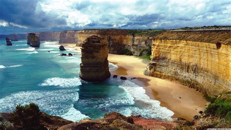 Twelve Apostles, Victoria, Australia (Photo credit to zegevara) [3840 x ...