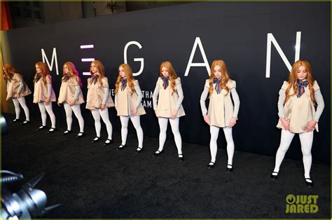 Eight Models Dressed as 'M3GAN' & Did a Choreographed Dance at the Film ...