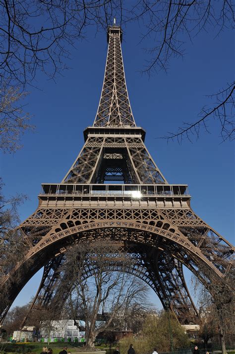 File:Eiffel Tower, Paris 7th 012.JPG