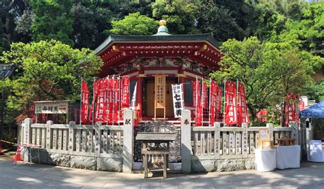 Enoshima Benzaiten – A mystical shrine on a beautiful island ...