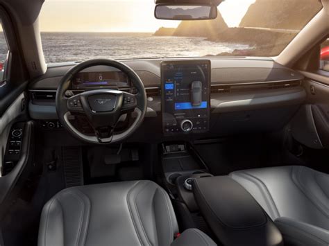 Ford to debut own hands-free driving feature on 2021 models