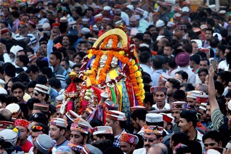 Kullu Dussehra: The Unique Festival of Himachal Pradesh - NewsBharati