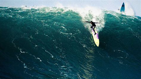 Mark Foo's Last Wave, from "Riding Giants" | Encyclopedia of Surfing