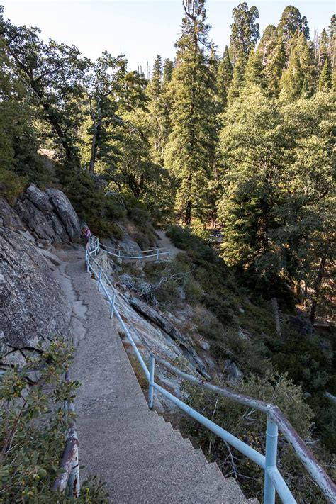 A Complete Guide to Hiking Moro Rock in Sequoia Park - Roads and ...