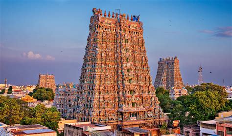 20 Magnificent Hindu Temples in South India