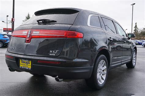 Pre-Owned 2015 Lincoln MKT Livery AWD Sport Utility