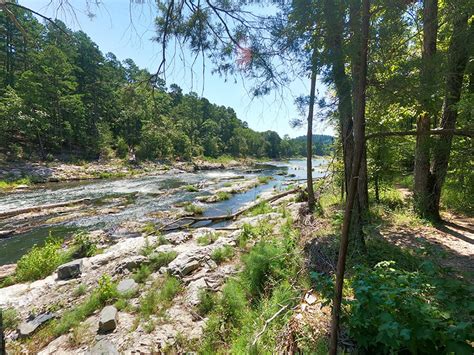 Best Hiking Trails Near Broken Bow, Oklahoma