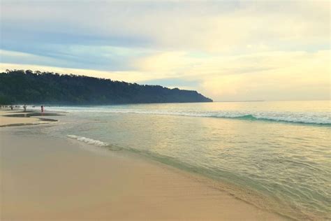 Radhanagar Beach - A Quick Guide To One of Asia's Best Beaches