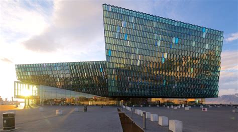 Top Hotels in Reykjavik from $105 - Expedia