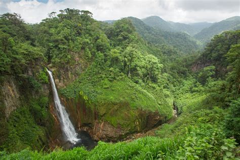 8 Of The Best Waterfalls In Costa Rica | Rough Guides