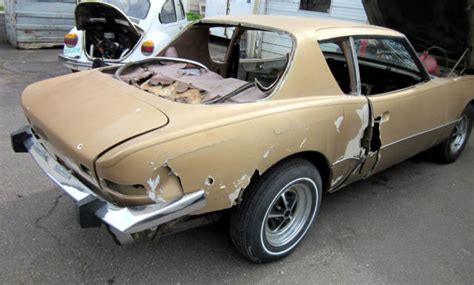 RO-B-2244 - ONE 1975 STUDEBAKER AVANTI II /SHELL / DONOR /SALVAGE ...